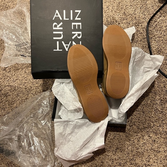 New in box Naturalizer Genn swerve Boots main image 4